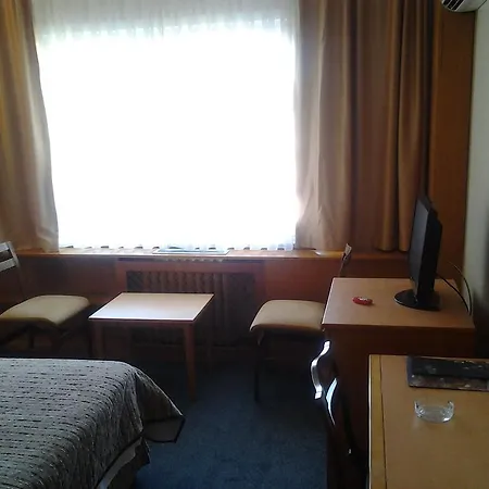 فندق Kilyos Kale 3*