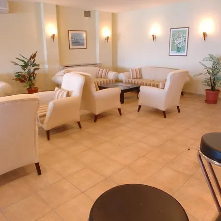 מלון Dayone Kilyos Hotel 3*