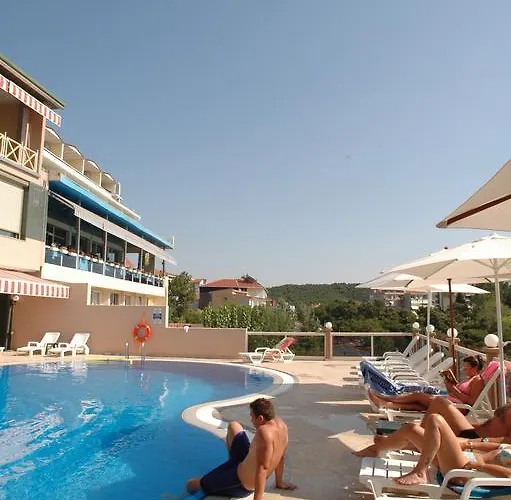 Dayone Kilyos Hotel 3*