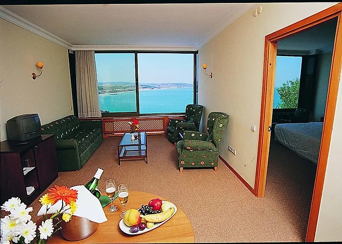 Dayone Kilyos Hotel 3*